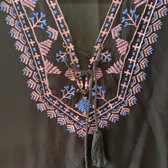 Boho embroidered dress - Picture 2 of 3